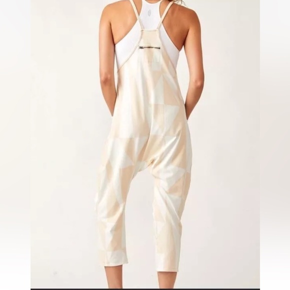 Free People Hot Shot Printed Onesie Size Small NWT - Picture 2 of 13